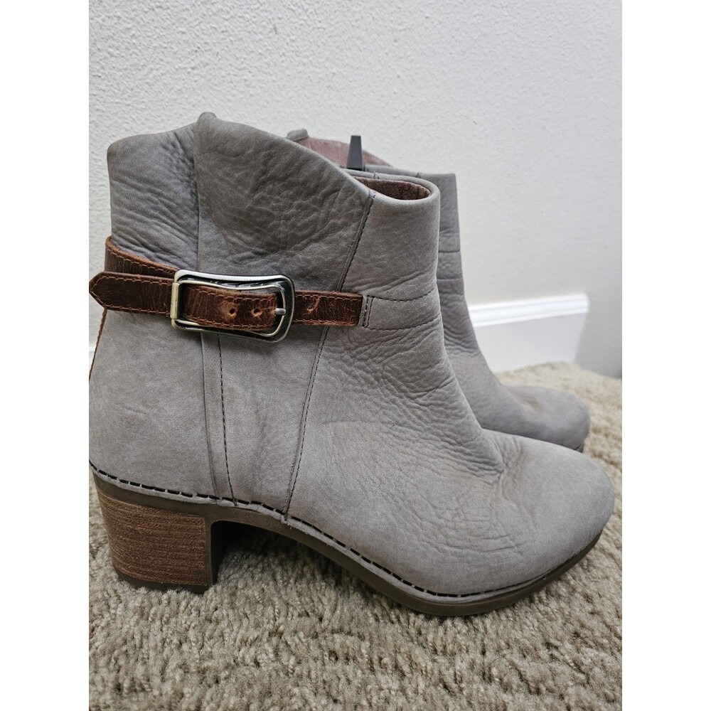Dansko Hartley Womens EU 40 Grey Leather Buckle Side Zip Heel Ankle Booties - Picture 2 of 7